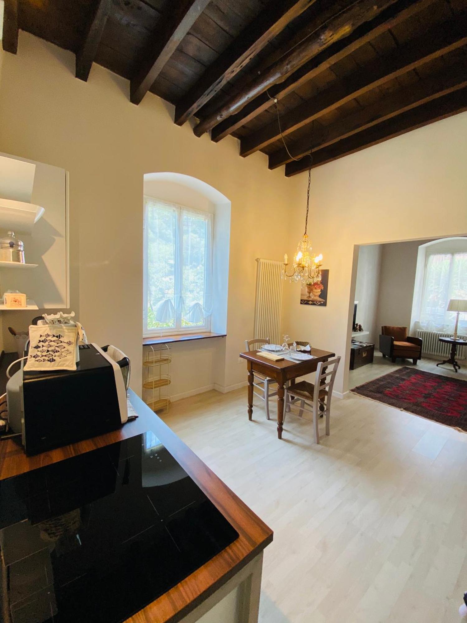 Апартаменти Chez Amelie Ла-Спеція Екстер'єр фото